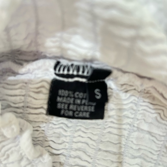 Helen Ainson White Smocked 100% cotton peasant Blouse boutique size small - Picture 11 of 11